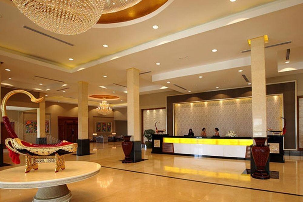 Horizon Lake View Resort Naypyidaw Exterior photo